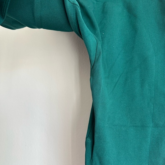 SET Active Ribbed Workout Set - Picture 5 of 6